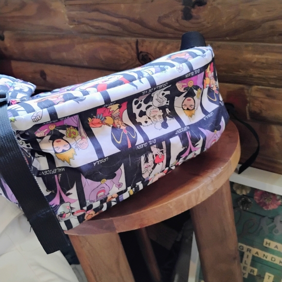 Disney Villain Full Size Backpack - Picture 8 of 10